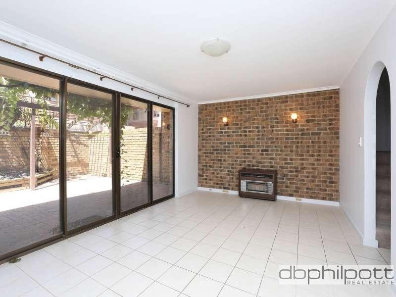 12 Edith  Pl, North Adelaide SA 5006