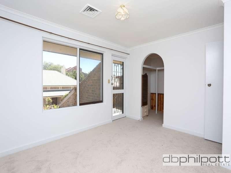 12 Edith  Pl, North Adelaide SA 5006