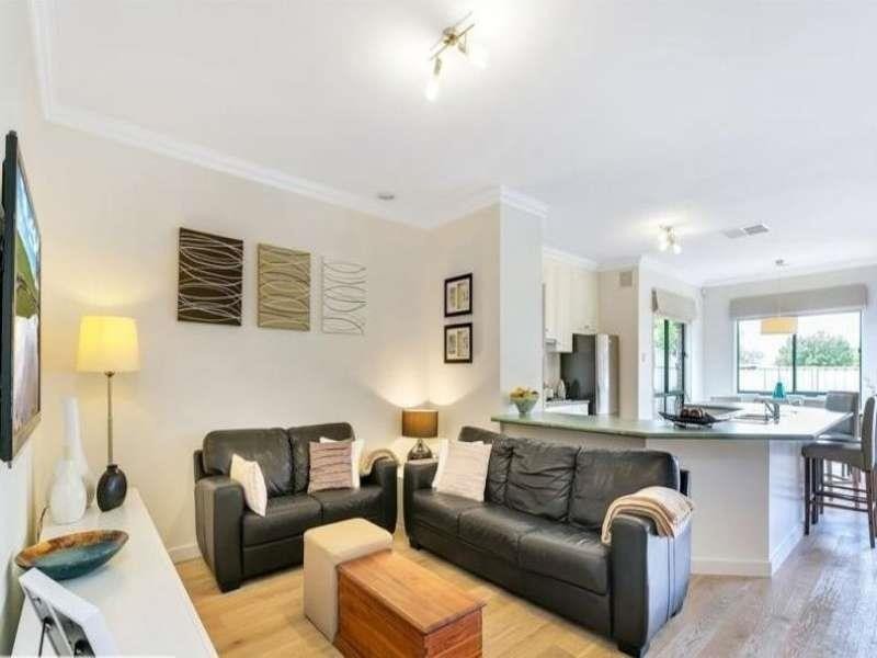 36  Hampton Dr, Oakden SA 5086