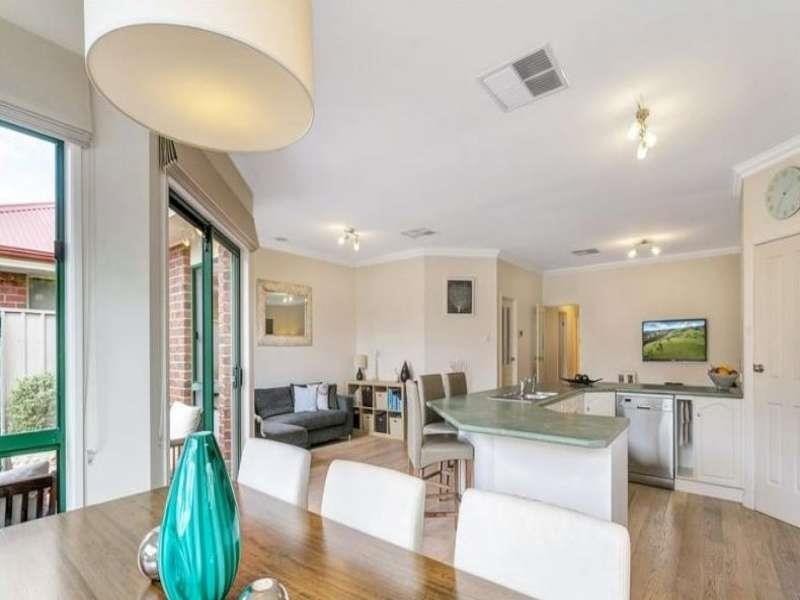 36  Hampton Dr, Oakden SA 5086