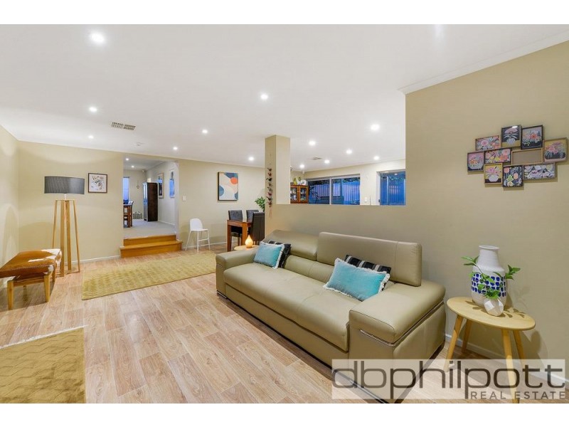 22 Lynore Ave, Modbury Heights SA 5092