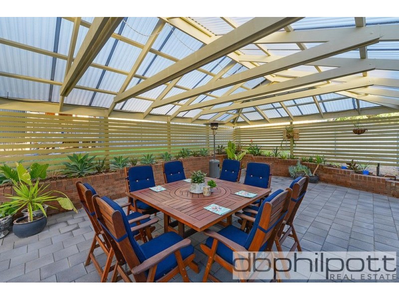 22 Lynore Ave, Modbury Heights SA 5092