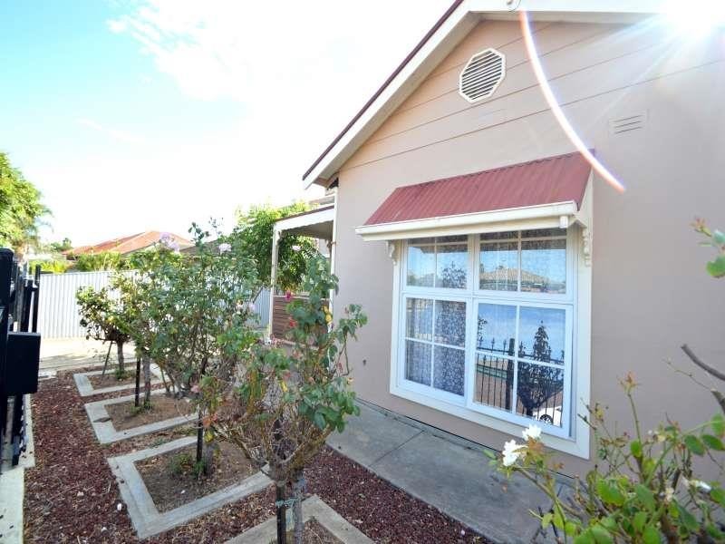 10 Evans  St, Rosewater SA 5013