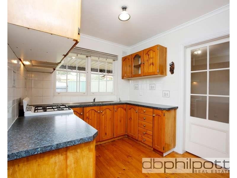 21 Tamala  Crescent, Gilles Plains SA 5086