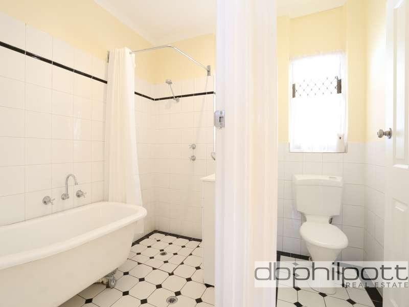 196 Kesters  Road, Para Hills SA 5096