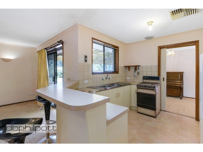 2 Navarino Court, Surrey Downs SA 5126