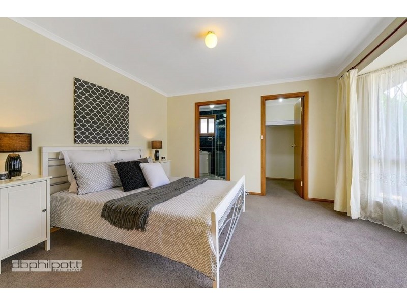 11 Wirra Wirra Avenue, Enfield SA 5085