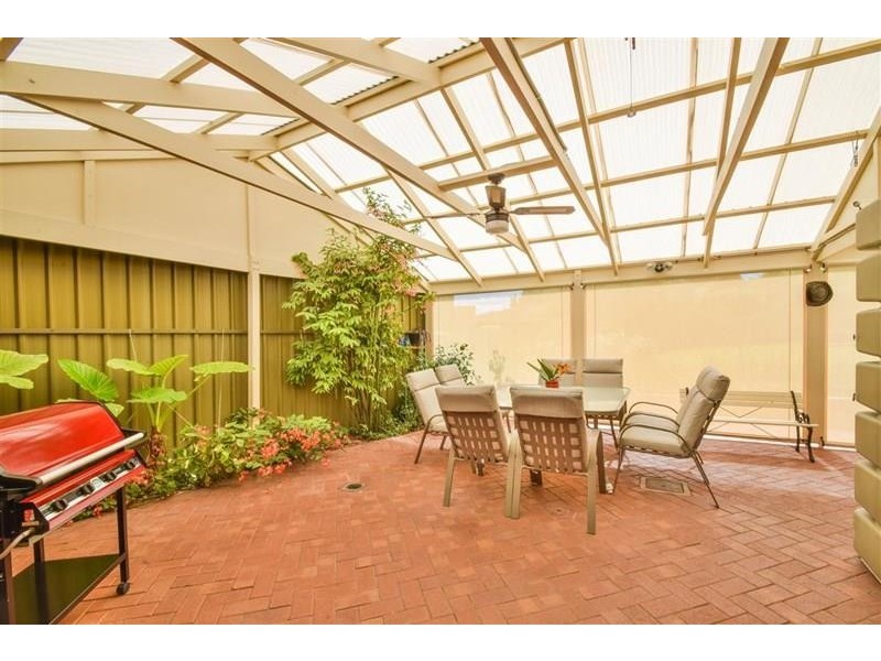 6 Fairhill Street, Hallett Cove SA 5158