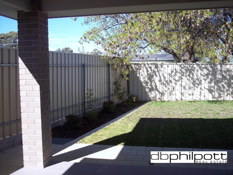 41 B Queensborough Street, Hillcrest SA 5086