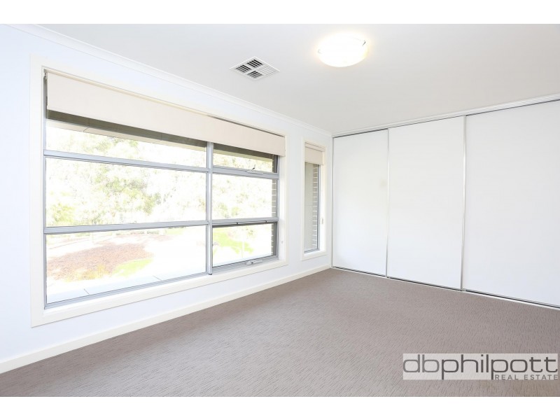 17 Kenmair Street, Mansfield Park SA 5012