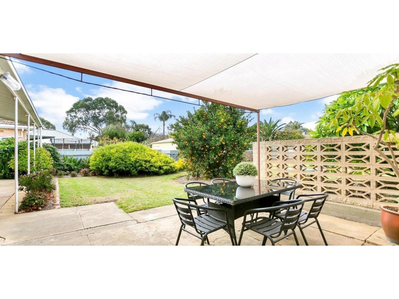 5 Salrak Avenue, Marion SA 5043