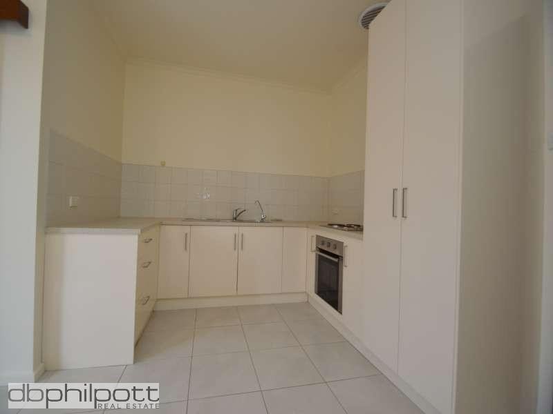 2/4 Darley Road, Paradise SA 5075