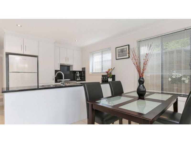 16a Crown Crescent, Paralowie SA 5108