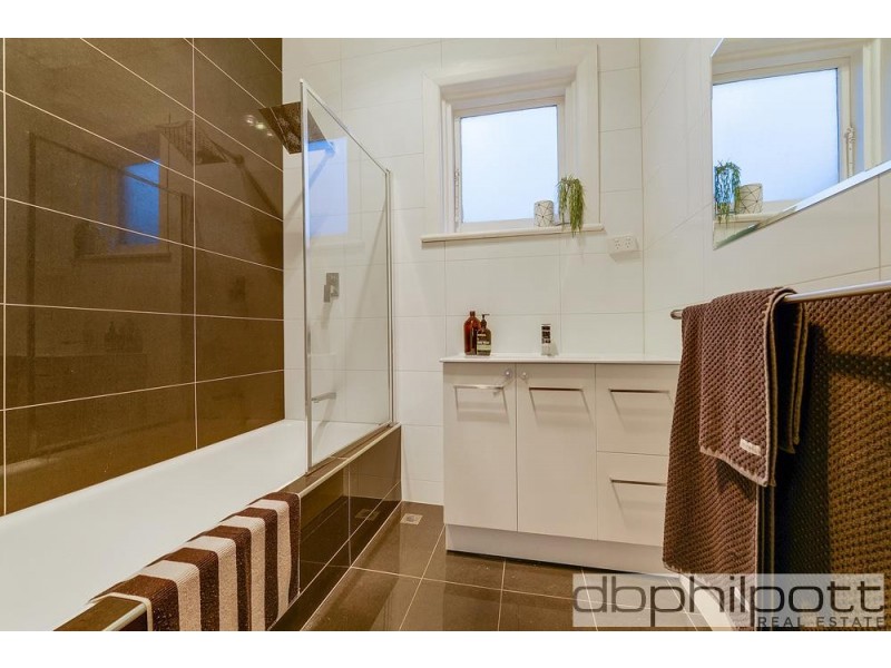17 Peterhead Street, Largs Bay SA 5016