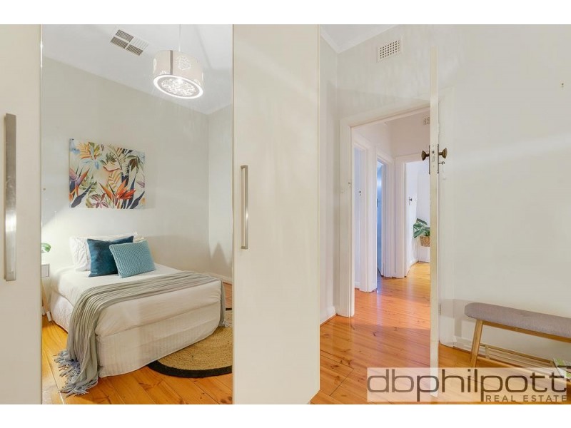 17 Peterhead Street, Largs Bay SA 5016