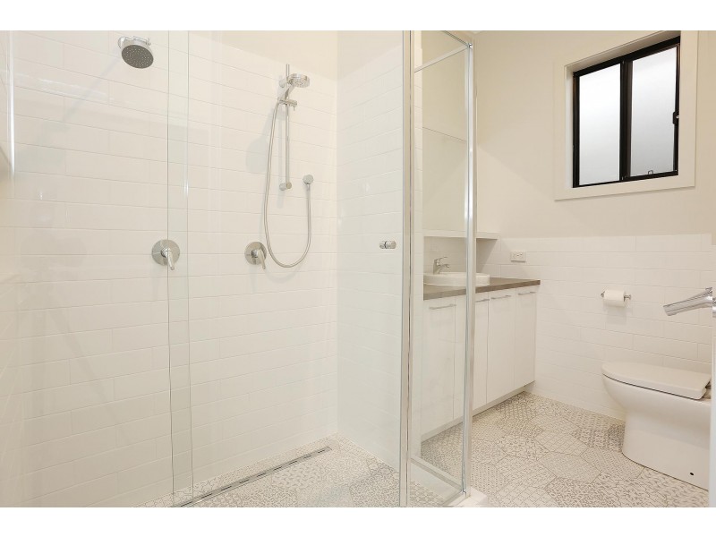 6 Mcewin Street, Renown Park SA 5008