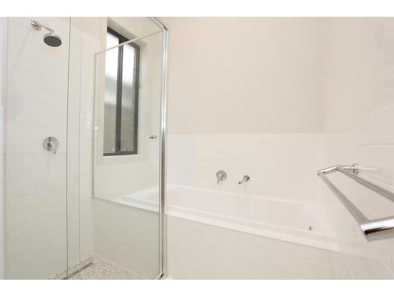 6 Mcewin Street, Renown Park SA 5008