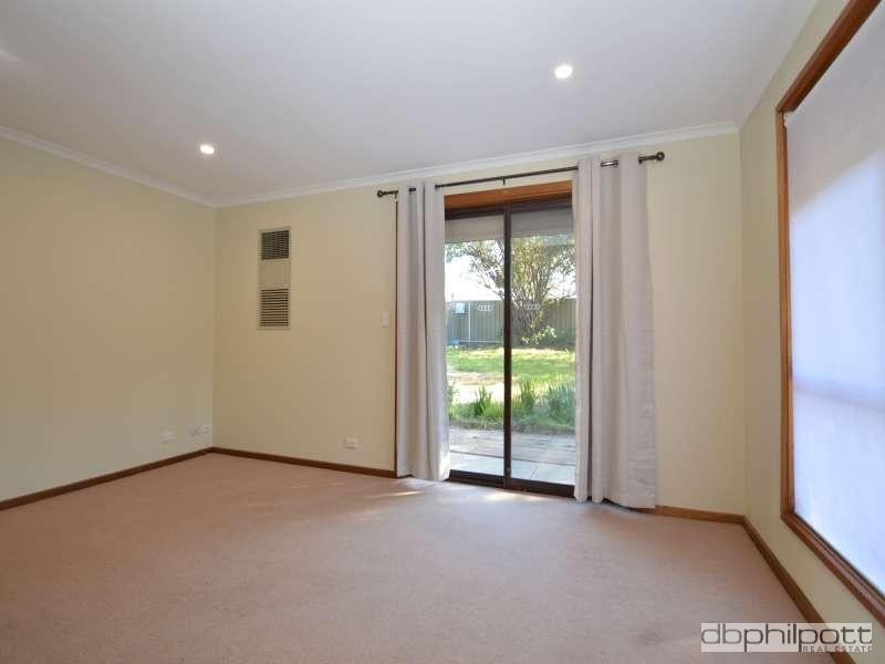 60 Cronulla Drive, Redwood Park SA 5097