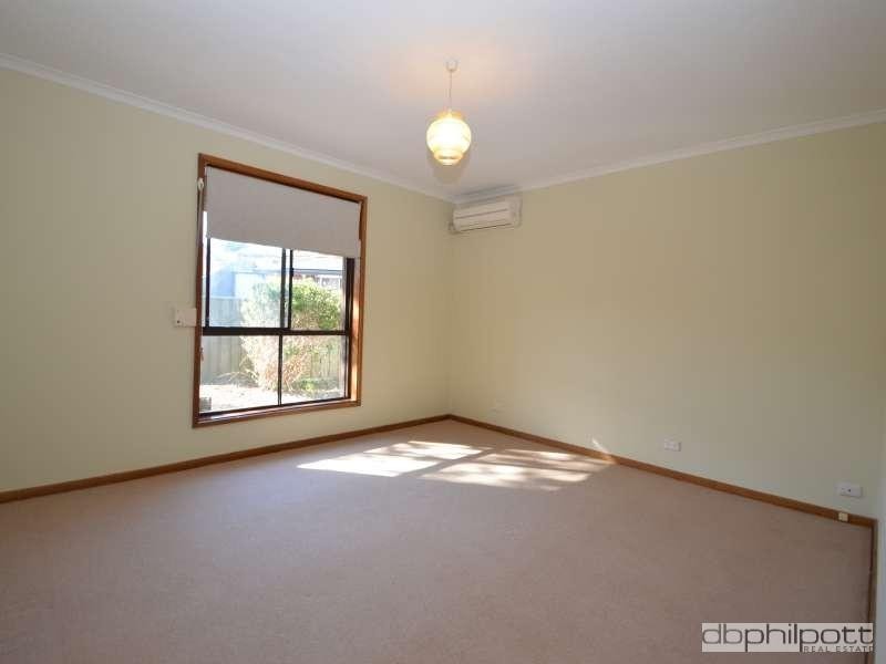 60 Cronulla Drive, Redwood Park SA 5097