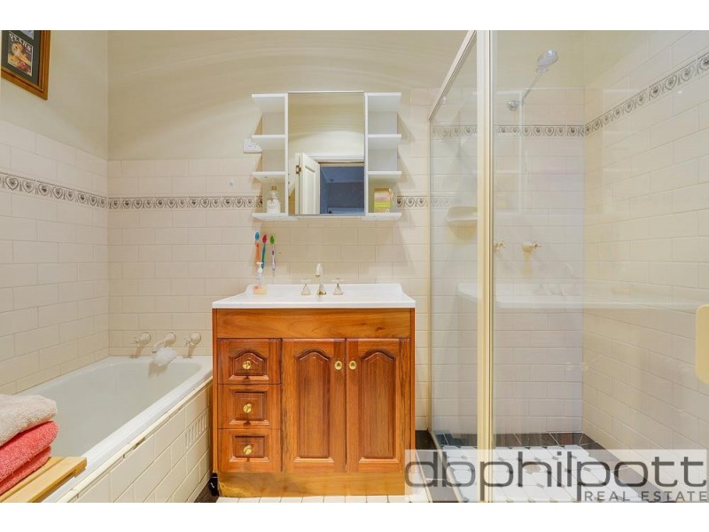 1 Wingate Street, Greenacres SA 5086