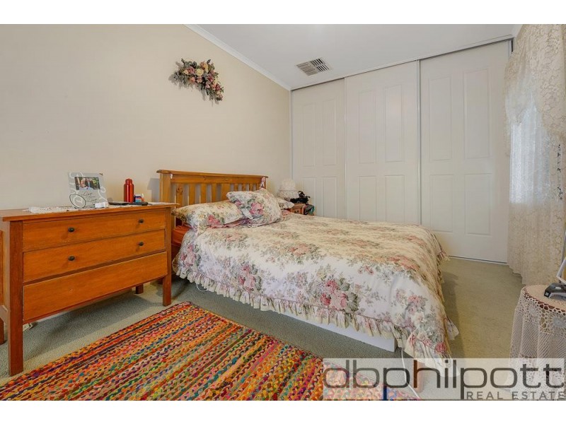 1 Wingate Street, Greenacres SA 5086