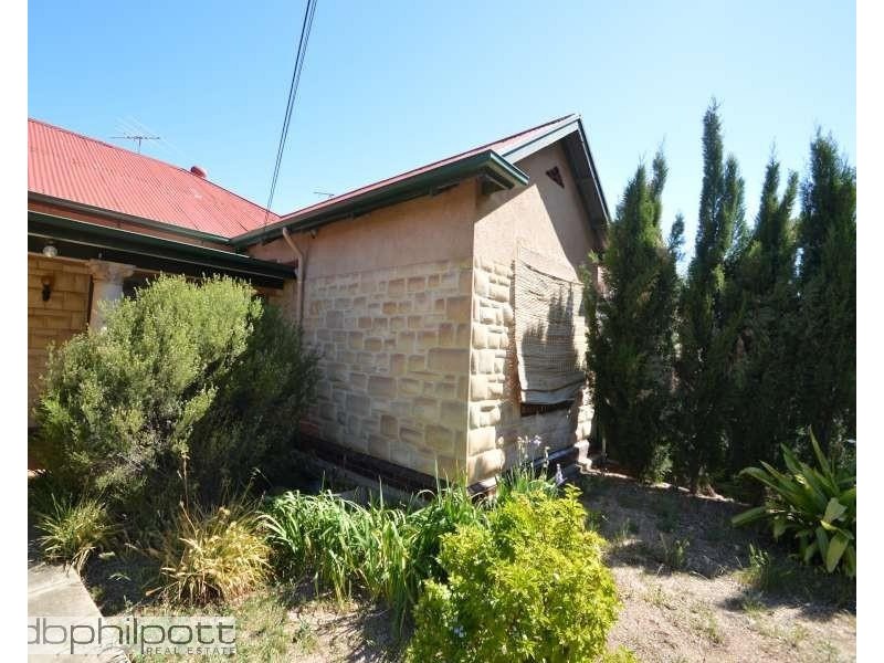 33 Flora Terrace, Prospect SA 5082