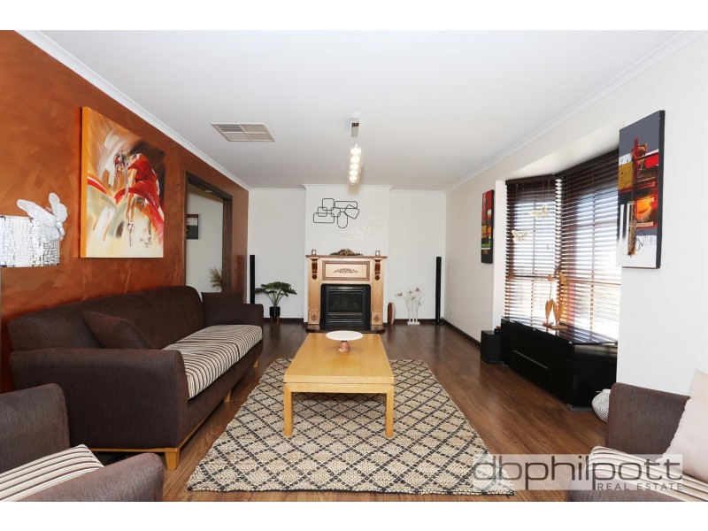 56 Perry Barr Road, Hallett Cove SA 5158