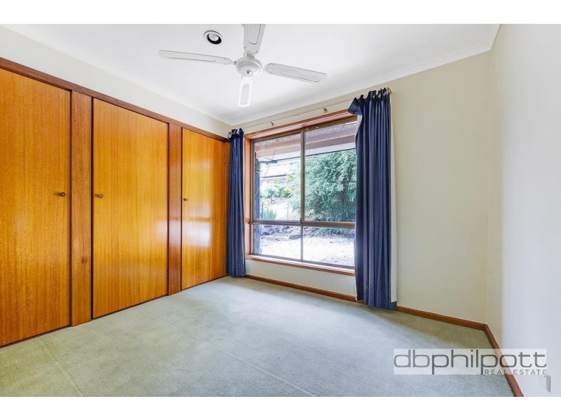 21 Lynore Avenue, Para Hills SA 5096