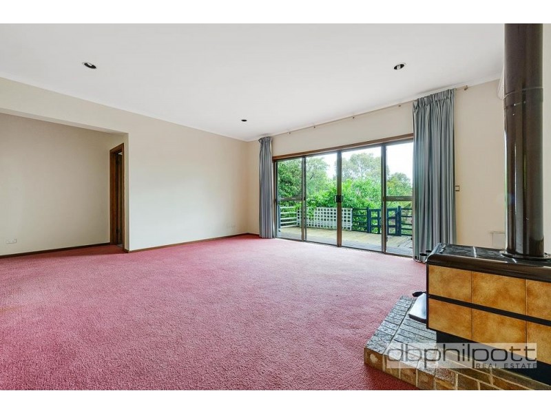 21 Lynore Avenue, Para Hills SA 5096