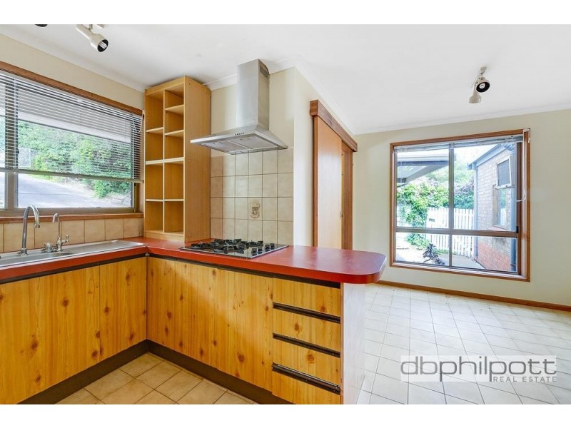21 Lynore Avenue, Para Hills SA 5096