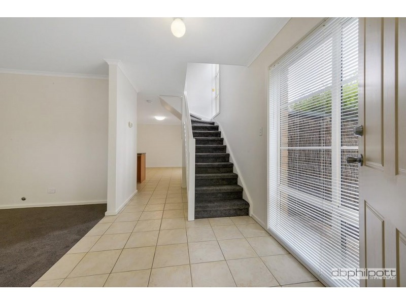 32 Sir Ross Smith Boulevarde, Oakden SA 5086