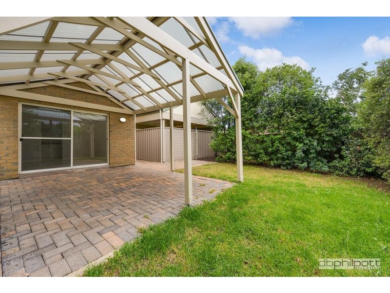 32 Sir Ross Smith Boulevarde, Oakden SA 5086