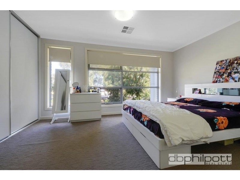 7 Kenmair Street, Mansfield Park SA 5012