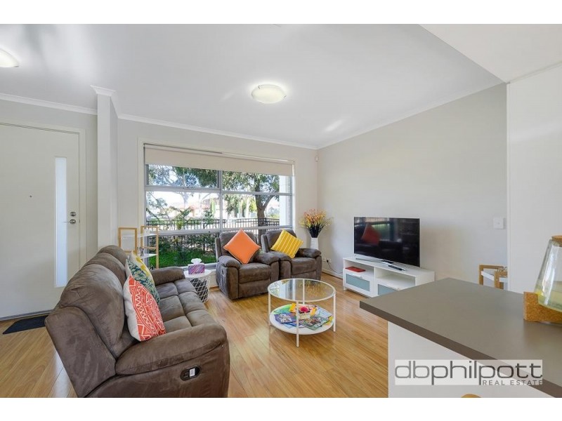 7 Kenmair Street, Mansfield Park SA 5012