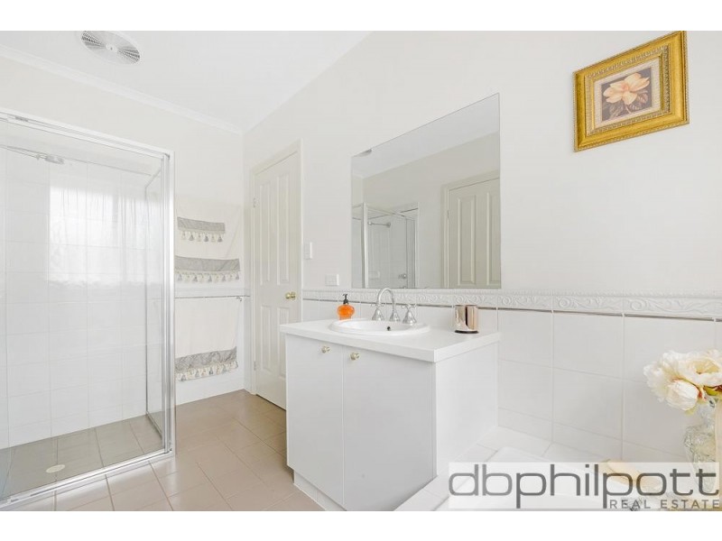 2/6 Southbury Crescent, Enfield SA 5085