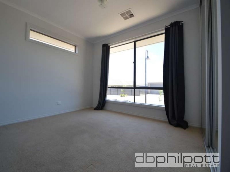 6 Angophora  Place, Blakeview SA 5114