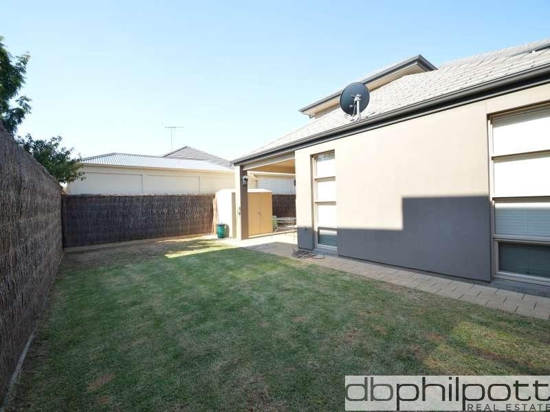 11 Medallion Drive, Grange SA 5022