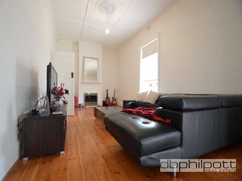 7 George  Street, Kilburn SA 5084