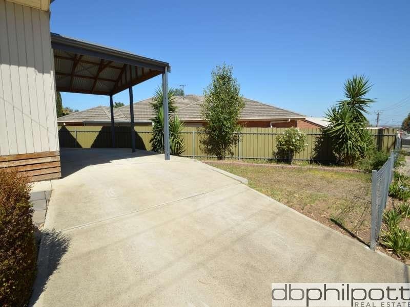17 Alderney Avenue, Clearview SA 5085