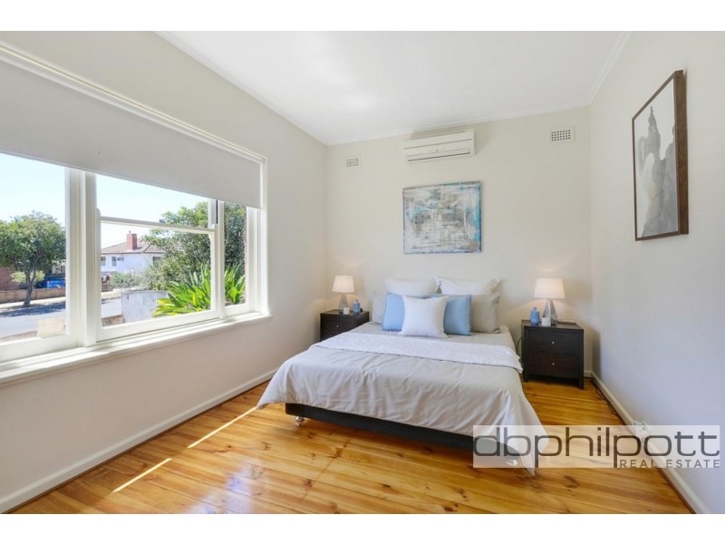 10 Deakin  Street, Blair Athol SA 5084