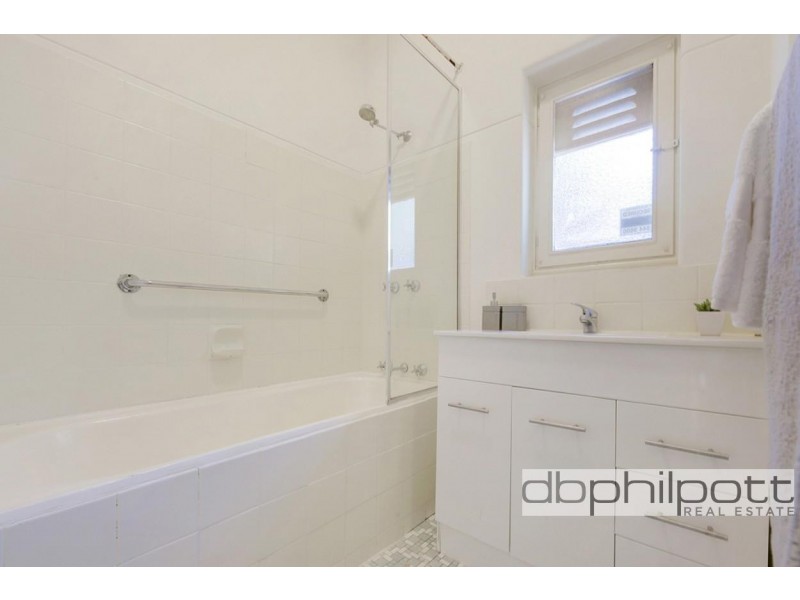 10 Deakin  Street, Blair Athol SA 5084