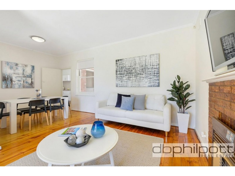 10 Deakin  Street, Blair Athol SA 5084