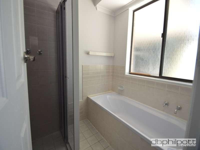 1 Roberts Crescent, Hope Valley SA 5090