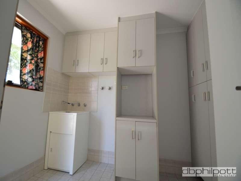 1 Roberts Crescent, Hope Valley SA 5090