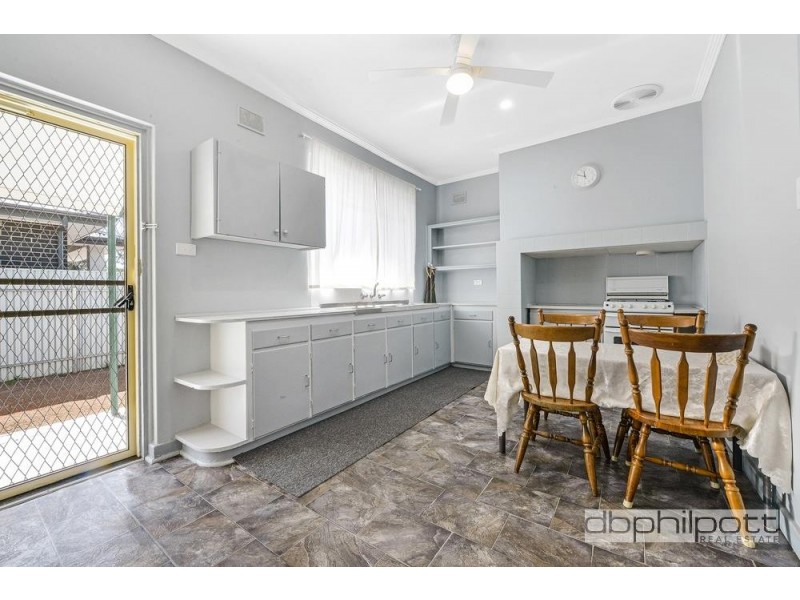 68 Kesters Road, Para Hills West SA 5096