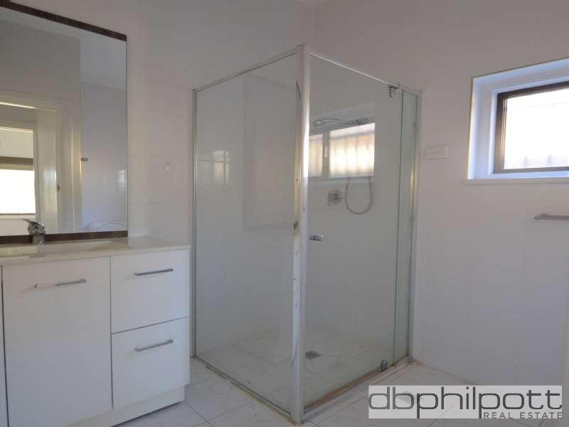 19 Alvis  Road, Croydon Park SA 5008