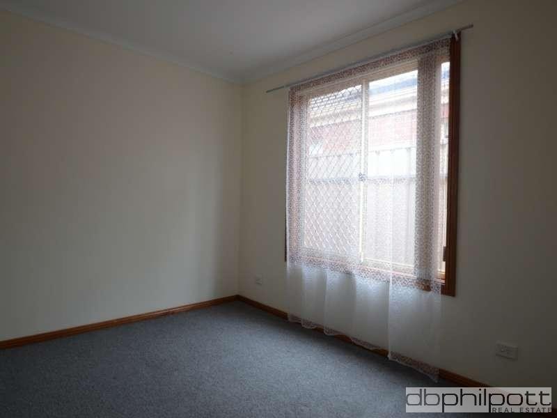 17 Lewis Court, Gilles Plains SA 5086