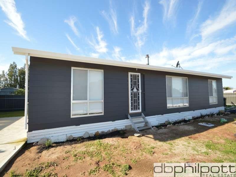 28 Fooks Terrace, St Kilda SA 5110