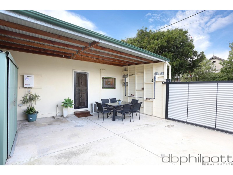 10 Sutherland Street, Glanville SA 5015