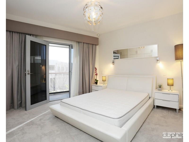 25 Santorini Walk, Mawson Lakes SA 5095